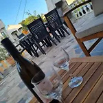 Apartman Lovre I *