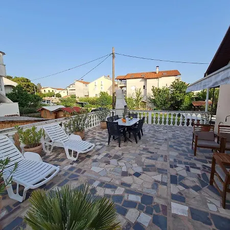 Lovre I Appartement *